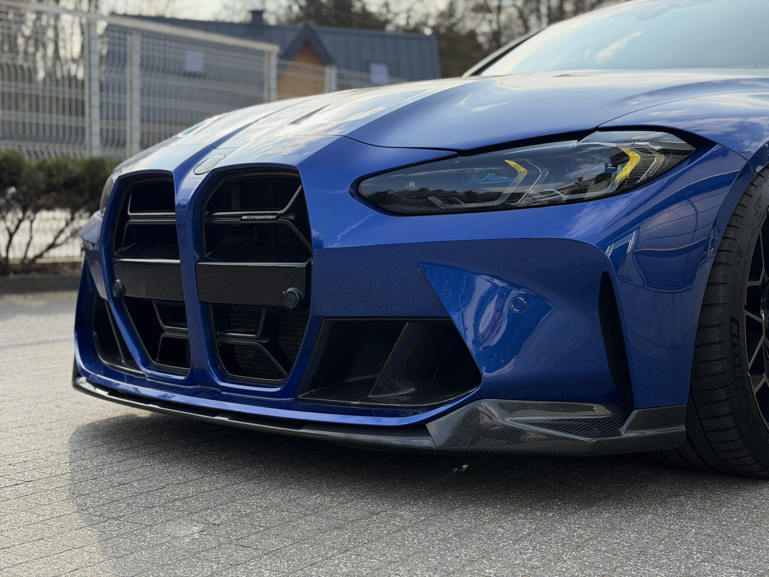 Splitter carbon przedniego zderzaka MP Style BMW M3 G80 G81 M4 G82 G83 - obrazek 3