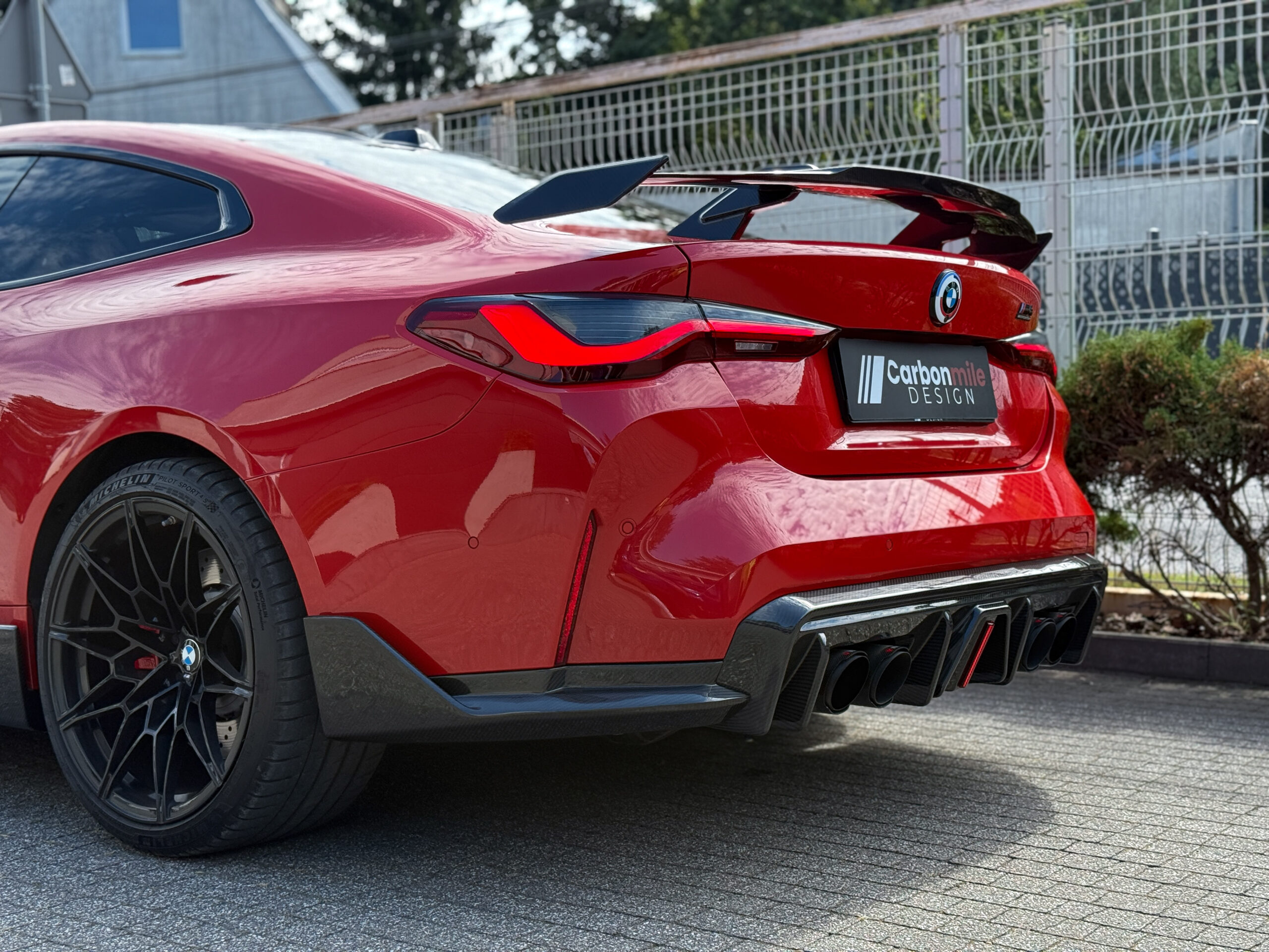 Splitter winglets carbon tylnego zderzaka BMW M4 G82 G83 - Image 3